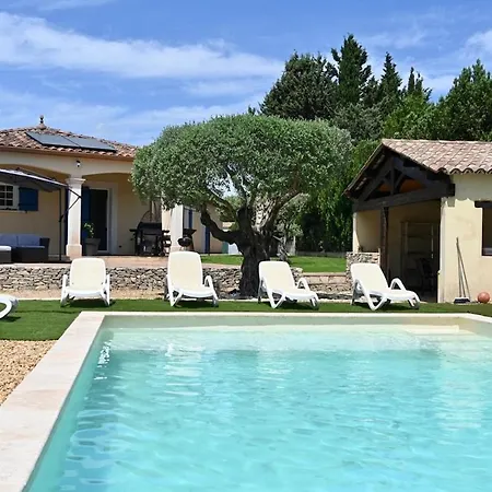 Du Soleil Vila